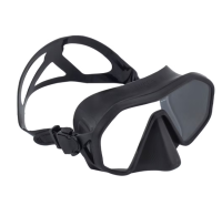 Scuba mask - 500 Mono (Lens width: 15 cm. Lens height: 8 cm. Thickness: 6.5 cm.)