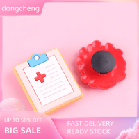 dongcheng 100pcs พลาสติกปุ่มเครื่องประดับ DIY รองเท้า Charms สำหรับเด็กน้ำหนักเบาหัวเข็มขัด