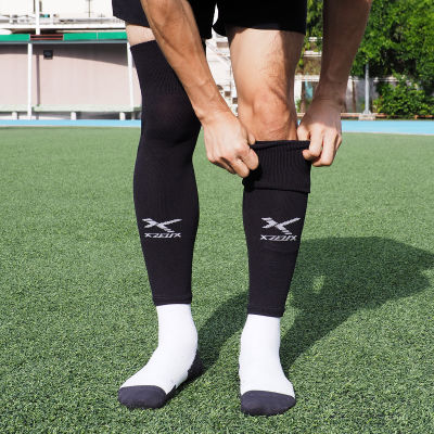 ชุด ถุงเท้าเตะบอล ถุงเท้าฟุตบอล คุณภาพสูง จัดส่งเร็ว XZELIX - Football Combo Set - Xplosive ถุงเท้ากันลื่นครึ่งแข้ง + X-Tube ถุงเท้าตัดข้อ ฟรีไซส์