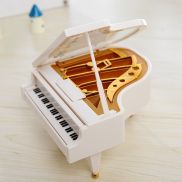 WEARE Có đèn Hộp nhạc piano Phong cách Châu Âu ABS Đồ chơi hộp nhạc cho