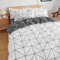 Minimalist Home Textile Black Pink Lattice Striped Duvet Cover Bedsheet Pillowcase Nordic Bedding Set with Quilt Cover Bed Linen