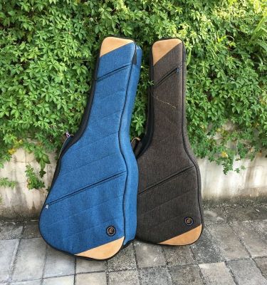 Genuine High-end Original Foreign trade factory shockproof wooden guitar backpack for men and women unisex classical guitar bag thick piano case piano bag tail goods