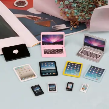 Mini discount barbie laptop