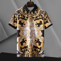 [Lanbo clothing] Sommer Männer Mode Lässig Kurzen Ärmeln เสื้อยืด Barock Schwarz Gold Muster Druck Revers Eis Seide T Männer Mannen Kleding