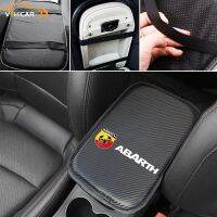 [Automobile accessories] เบาะที่ครอบคอนโซลที่วางแขนสำหรับรถยนต์เบาะรองนั่งตกแต่งอเนกประสงค์หนัง PU คาร์บอนไฟเบอร์