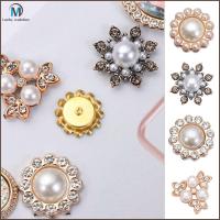 LUCHY WATCHES 10PCS ที่เป็นประกาย เครื่องประดับหมวก รูปดอกไม้ กระดุมมุก ปุ่ม Rhinestone เครื่องประดับศีรษะ กิ๊บติดผมไข่มุก