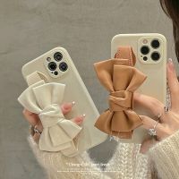 เคสโทรศัพท์แฟชั่นสร้อยข้อมือรูปโบว์หนัง3D น่ารักสำหรับ iPhone 14 13 11 12 Pro Max 14 Plus XR XS 7 8 Plus SE ฝาหลังซิลิโคนนิ่มกันกระแทก