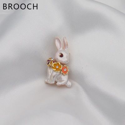 Metal Alloy Animal for Women Cute Rabbit Brooch Pin Badge Bag Hat Jewelry Cartoon Brooche Silk Scarf Button Clothing Accessories Headbands