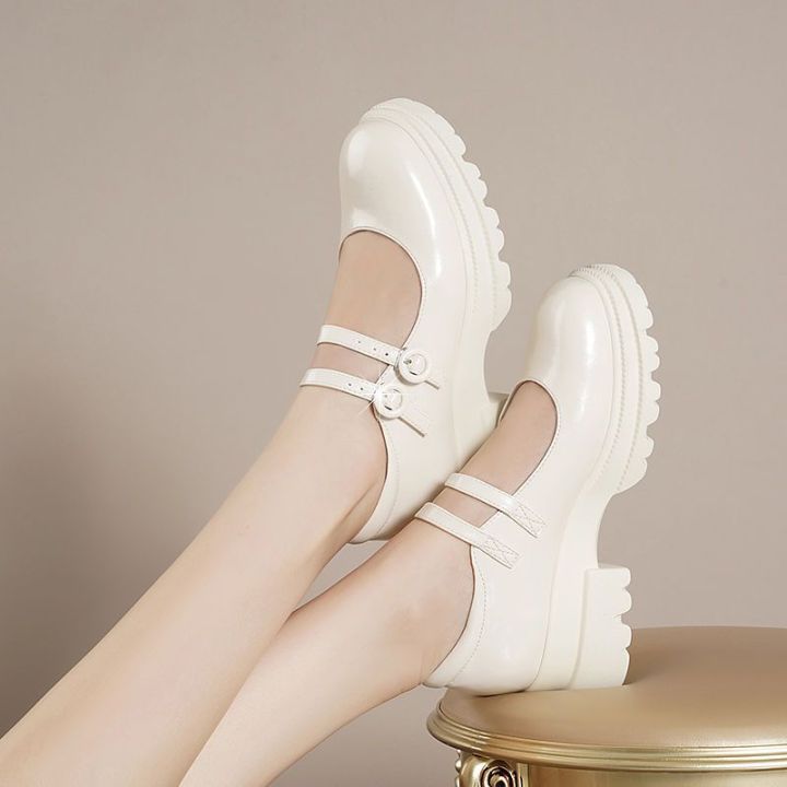รองเท้าชั้นเดียวพื้นหนาผู้หญิง-2023-รองเท้าหนังขนาดเล็กหัวกลมแบบใหม่สำหรับฤดูใบไม้ผลิและฤดูใบไม้ร่วงรองเท้าผู้หญิง-mary-jane-ย้อนยุคพร้อมหัวเข็มขัดสายเดียว
