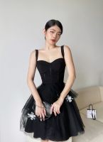 Maven ชุดกระโปรงรุ่น Swanse Dress