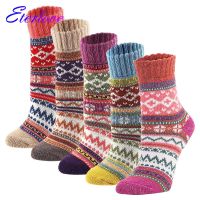 【Sock shop】5คู่/ล็อตฤดูหนาวที่อบอุ่นผู้หญิงถุงเท้าขนสัตว์หนาลายย้อนยุคฮาราจูกุถุงเท้าที่อบอุ่นชายที่มีคุณภาพสูงข้นชุดหิมะผู้ชายถุงเท้า