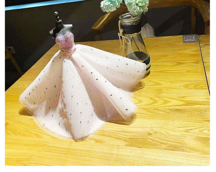 Gương Studio ảnh viện áo cưới  Trần nhôm  Lam nhôm chắn nắng  Lam tôn  quảng cáo