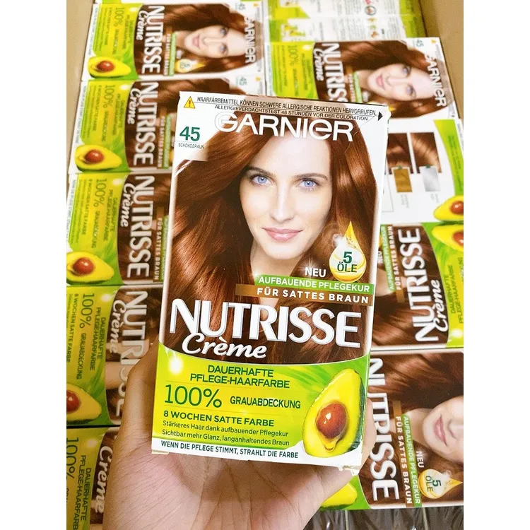 GARNIER Quả Bơ là một sản phẩm chăm sóc tóc được yêu thích trên toàn thế giới. Với thành phần chứa dầu quả bơ thiên nhiên, sản phẩm này sẽ giúp tóc của bạn trở nên mềm mượt và dễ dàng chải đều hơn. Hãy xem hình ảnh để khám phá thêm về những lợi ích mà GARNIER Quả Bơ có thể đem lại cho bạn.