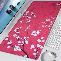 Red Sakura Mouse Pad บริษัท แผ่นรองเมาส์สีสันสดใสสวิตช์โต๊ะคอมพิวเตอร์ Xl Anime Carpet Game Pad อุปกรณ์เกมแล็ปท็อปสำนักงาน