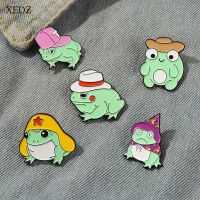 XEDZ Cartoon Cute Frogs Friends Enamel Brooch Punk Switch Hat Big Eyes Animals Lapel Pins Backpack Accessories Women Jewelry