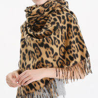 Luxury Wool Poncho Women Designer Leopard Print Pashmina Scarves and Shawls Ladies Winter Neck Warm Wrap Soft Blanket Cape 200cm