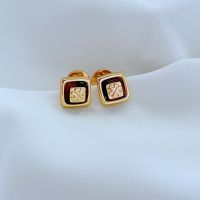 Retro Woman Stud Earrings Court Style Amber Tortoiseshell Square Buoy Design Luxury Fashion Earrings