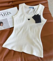 86692 New Women Tight Sleeveless T-Shirt Undershirt Luxury Designer Triangle Logo Temperament Summer Versatile Stretch Shirt