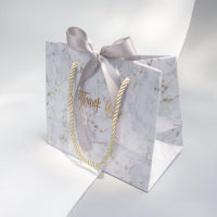 18x16x10cm High-quality Marble Gift Bag for WeddingBaby ShowerBirthday Party Packaging Box Wedding Gifts for Guests Paper bags
