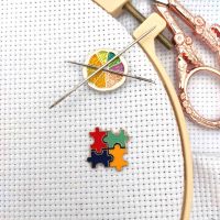 Set of 2 Needle Minder for Cross Stitch Magnetic Needle Nanny Modern Puzzle Needle Holder Sewing Magnet Embroidery Needle Keeper Needlework