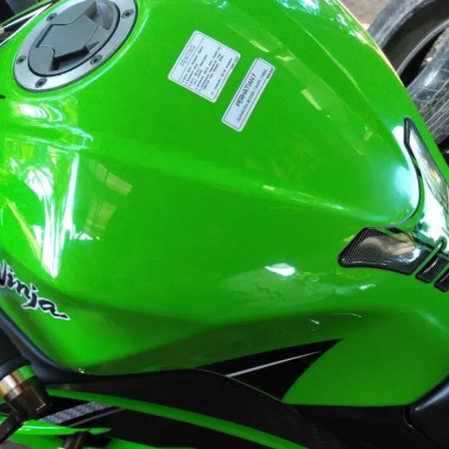 cat original cat hijau kawasaki ninja 1 liter | Lazada Indonesia