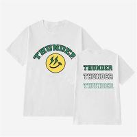 เสื้อยืดคู่รักขายเสื้อยืด Kpop ATEEZ สำหรับผู้ชายและผู้หญิงอัลบั้มใหม่ THUNDERT ทัวร์โลกพิมพ์ลายคู่รักฤดูร้อนเสื้อคอสั้นแขนสั้นคลาสสิก