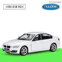 ? โมเดลรถ ของขวัญสำหรับเด็ก WELLY 1:24 เหมาะสำหรับ BMW335 BMW 3 series รถโลหะผสมจำลองตกแต่งคอลเลกชันเสร็จแล้ว