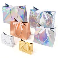 Laser gift paper bag holiday party gold and silver packaging carton ribbon small paper bag can be customized size printed logo Gift Wrapping  Bags