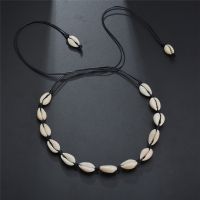Handmade Braided Rope Natural Seashell Choker Necklace Boho Fashion Sea Shell Pendant Chain Necklace Summer Beach Jewelry