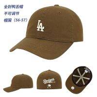 【Hot Sale】 South Korea CP19 baseball cap dark brown sealing men and women the same style label soft top embroidery fully sealed peaked