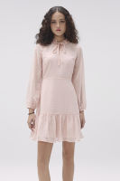 EP เดรสสั้นผ้าชีฟองแต่งระบาย ผู้หญิง สีชมพู | Clip Dot Shot Dress with Ruffle Detail | 00850