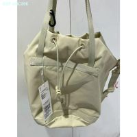 UNIQLO The Same Style Of U Family Going Out Casual Messenger Bag 2023 Spring And Summer Simple Shoulder Bag Handbag Drawstring Bucket Bag