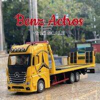 【MagicT】1:24 Scale Benz Actros โลหะผสมสังกะสีรุ่นรถบรรทุก W/ แสงและเสียงรถ Die Cast ของเล่นของขวัญคอลเลกชันตกแต่งสำหรับชาย