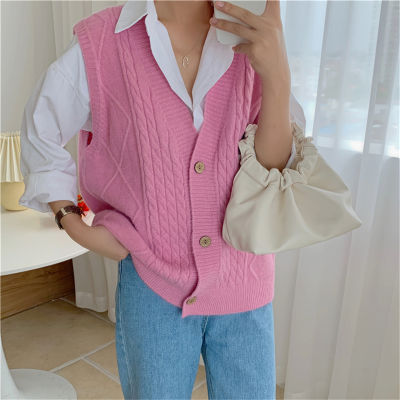 New 2021 Autunm Winter Women Sweaters Pullovers Sleeveless Vest Waistcoat French Style Oversized Knitted Vintage Tops SWV9007