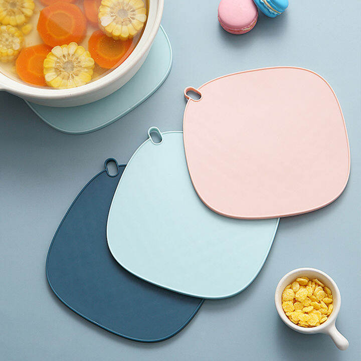 3ชิ้น-placemat-จานครัวเครื่องมือเครื่องดื่มไมโครเวฟทนความร้อนซิลิโคนขาตั้งสามขาเคาน์เตอร์ไม่ลื่นแผ่นร้อนที่มีความยืดหยุ่นผู้ถือหม้อ