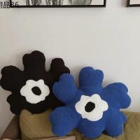 ❄พร้อมส่งจากไทย หมอนมาเม mari หมอนดอกไม้ สไตล์ มาริเมกโกะ  marimekko❆