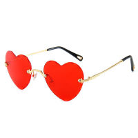 New Fashion Metal Frame Heart Effect Glasses Luxury Cat Eye Sun Glasses Eyewear Candy Colour Bicycle Heart Shape Sunglasses