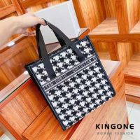 【พร้อมส่ง】kingone fashion	
กระเป๋าสะพายข้าง กระเป๋าถือ  รุ่น ita22