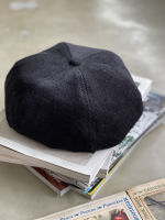 Kiss the Earth Beret Hat Corduroy สี Black