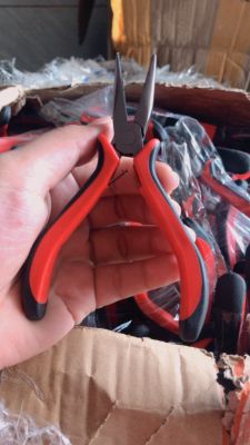 คีมด้ามแดงสำหรับหนีบตัวล๊อคผมต่อ (ต่อผม​​)​ คีมหนีบดำแดงปากจิ้งจก Red handle pliers for clamping locks, hair extensions (hair extensions), black and red clamping pliers, lizard mouth