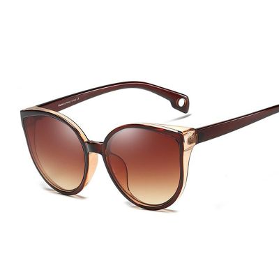 Luxury Cat Eye Sunglasses Women Men Retro Brand Designer Plastic Frame Oversized Sun Glasses Female Grandient Shades Oculos