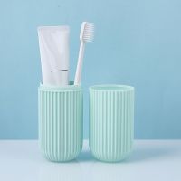 1pc-Travel ซักผ้าแนวตั้งยาสีฟันลายแบบพกพาแปรงสีฟันกล่องแปรงสีฟันยาสีฟันถ้วยน้ำยาบ้วนปากชุดถ้วย