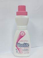 Woolite Delicates Liquid Laundry Detergent วูลไลท์ เดลิเคตส์ ผลิตภัณฑ์ซักผ้า 473 มล.