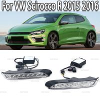 สัญญาณเลี้ยว Lampu Jalan ตอนกลางวันรถ DRL LED ไฟสำหรับรถ Volkswagen VW Scirocco R บรรทัด2015 2016