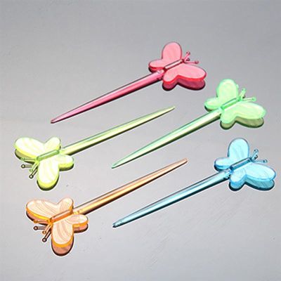 200pcs Disposable Fruit Picks Butterfly Toothpicks Plastic Sandwich Appetizer Cocktail Sticks Cake Toppers Cupcake Toppers