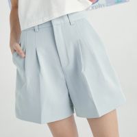 Nikki shorts กางเกงขาสั้น สีฟ้าพาสเทล