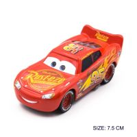 รถของเล่นสำหรับเด็ก1:55รถยนต์ดิสนีย์พิกซาร์3 2 Lightning McQueen Jackson Miss Fritter โลหะ Diecast