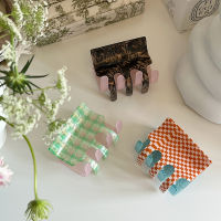 【cw】 Textured SpringSummer Palette Contrast Color Check Pink Green Brown Versatile New Square Niche Hair Claw Hair Accessories Hairpin ！