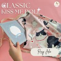 Kiss Me Doll - New collection ทาสแมว ห้ามพลาด! ลาย Rosy Jolie ขนาด 100x100 cm.ผ้าพันคอ/ผ้าคลุมไหล่