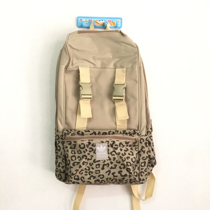 กระเป๋าเป้-adidas-originals-campus-plus-backpack